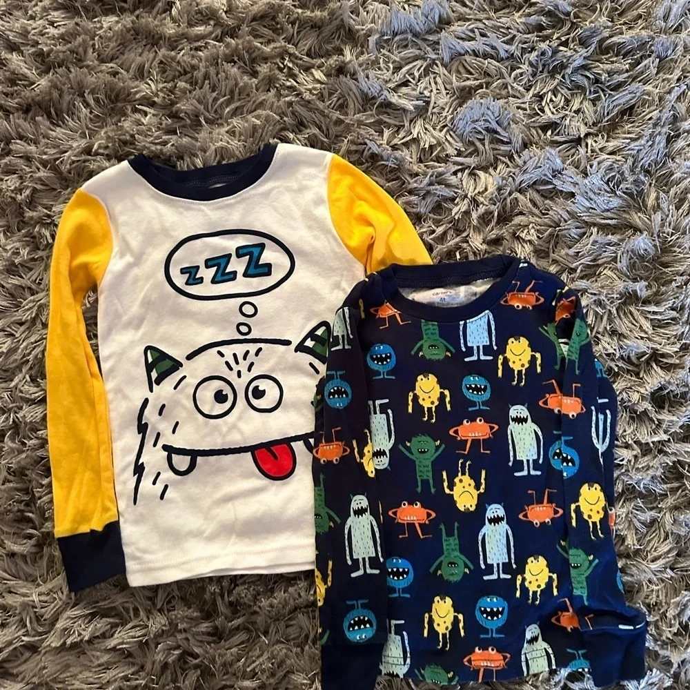 Carters 4T boy pajama tops 2pcs
